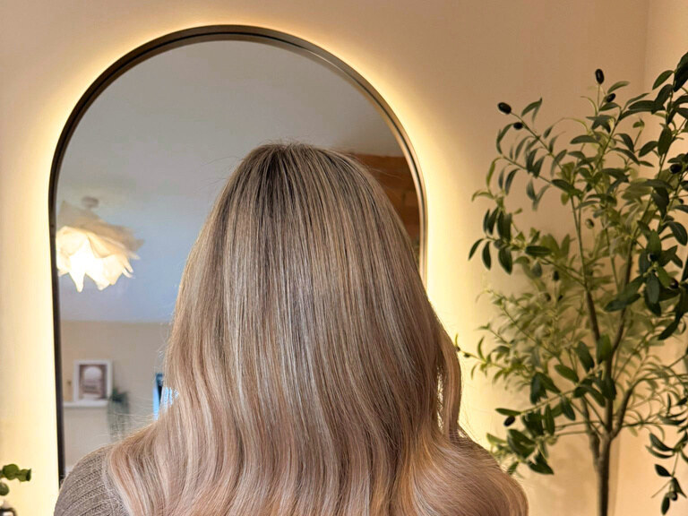 Leigh Grant Hair